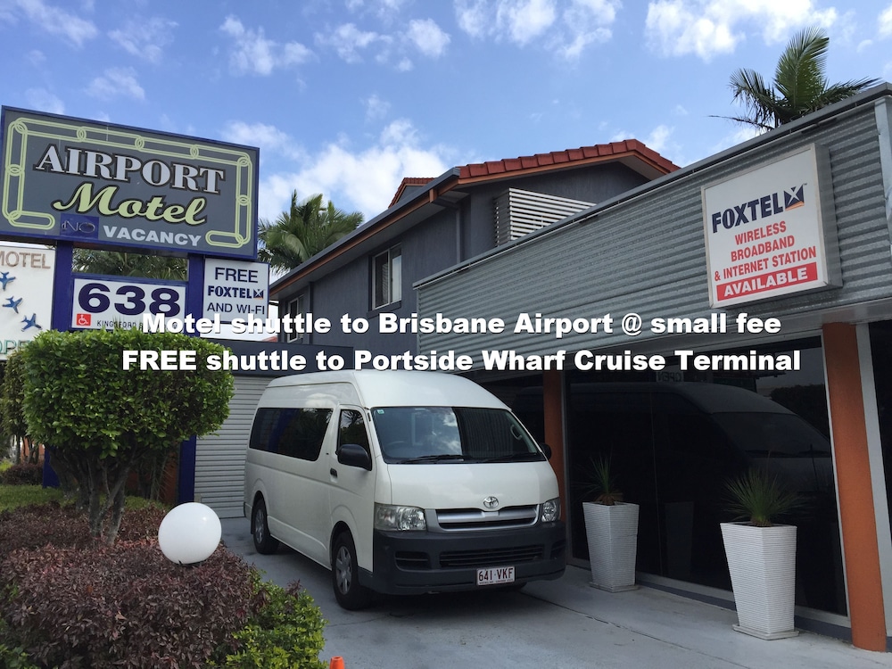 AIRPORT MOTEL 3/63