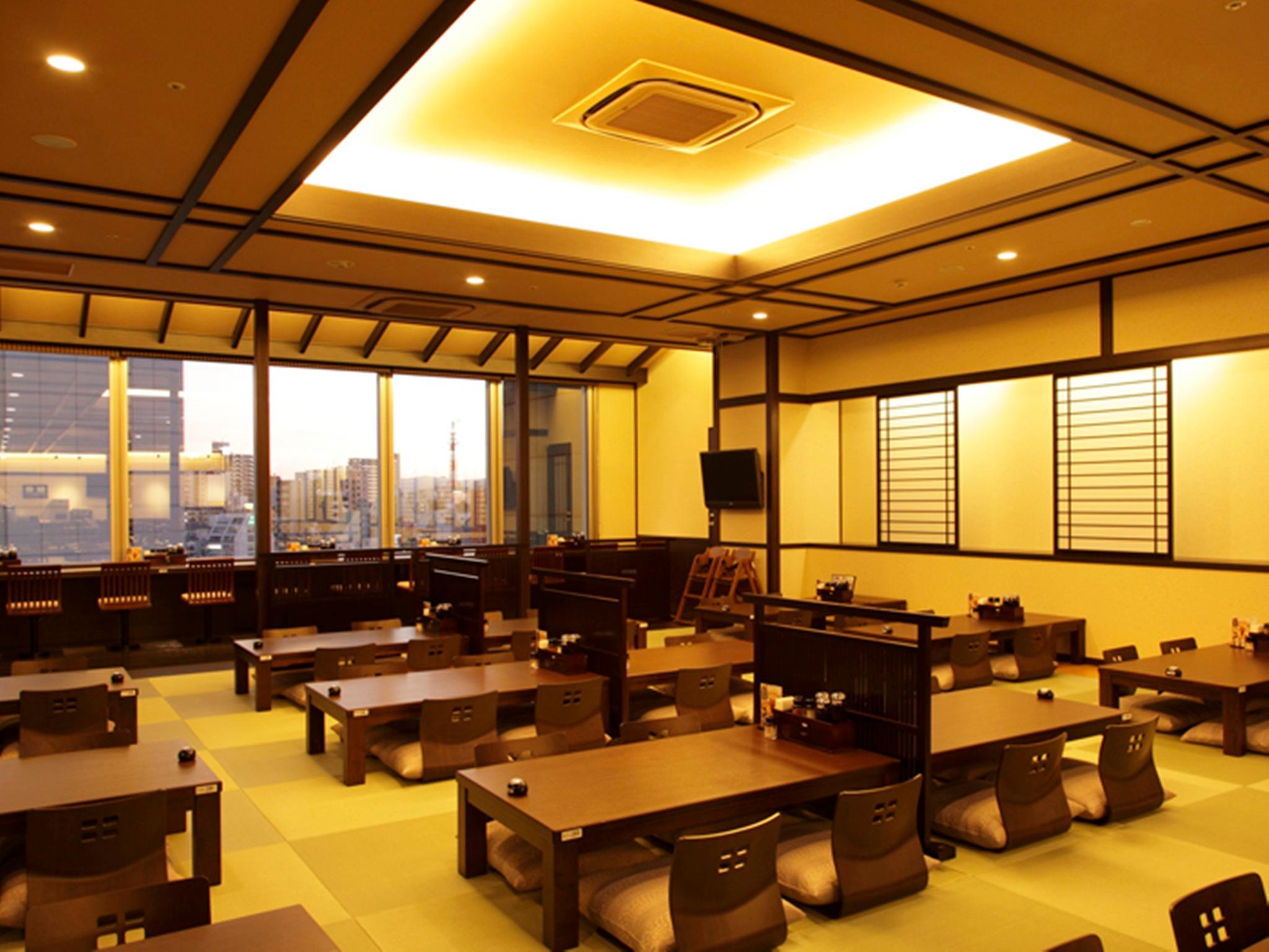 KOBE HARBORLAND ONSEN MANYO-CLUB 25/30