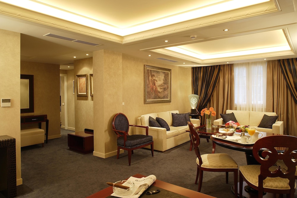 Theoxenia Palace 27/46