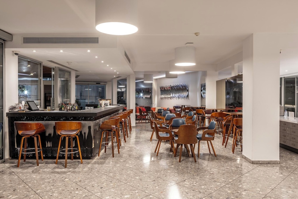 Park Beach Hotel 38/50