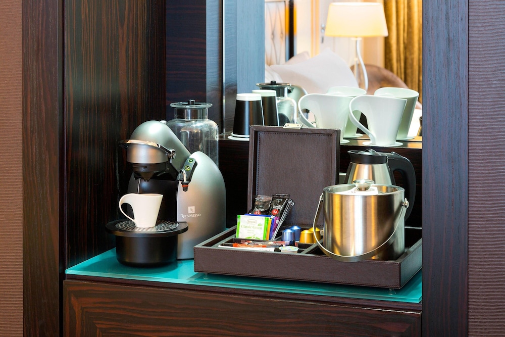 Hotel Paris Marriott Opera Ambassador 40/41