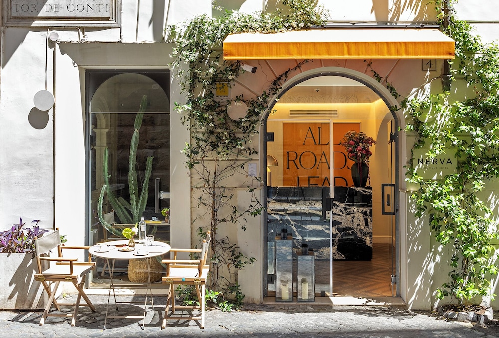 Nerva Boutique Hotel 4/72