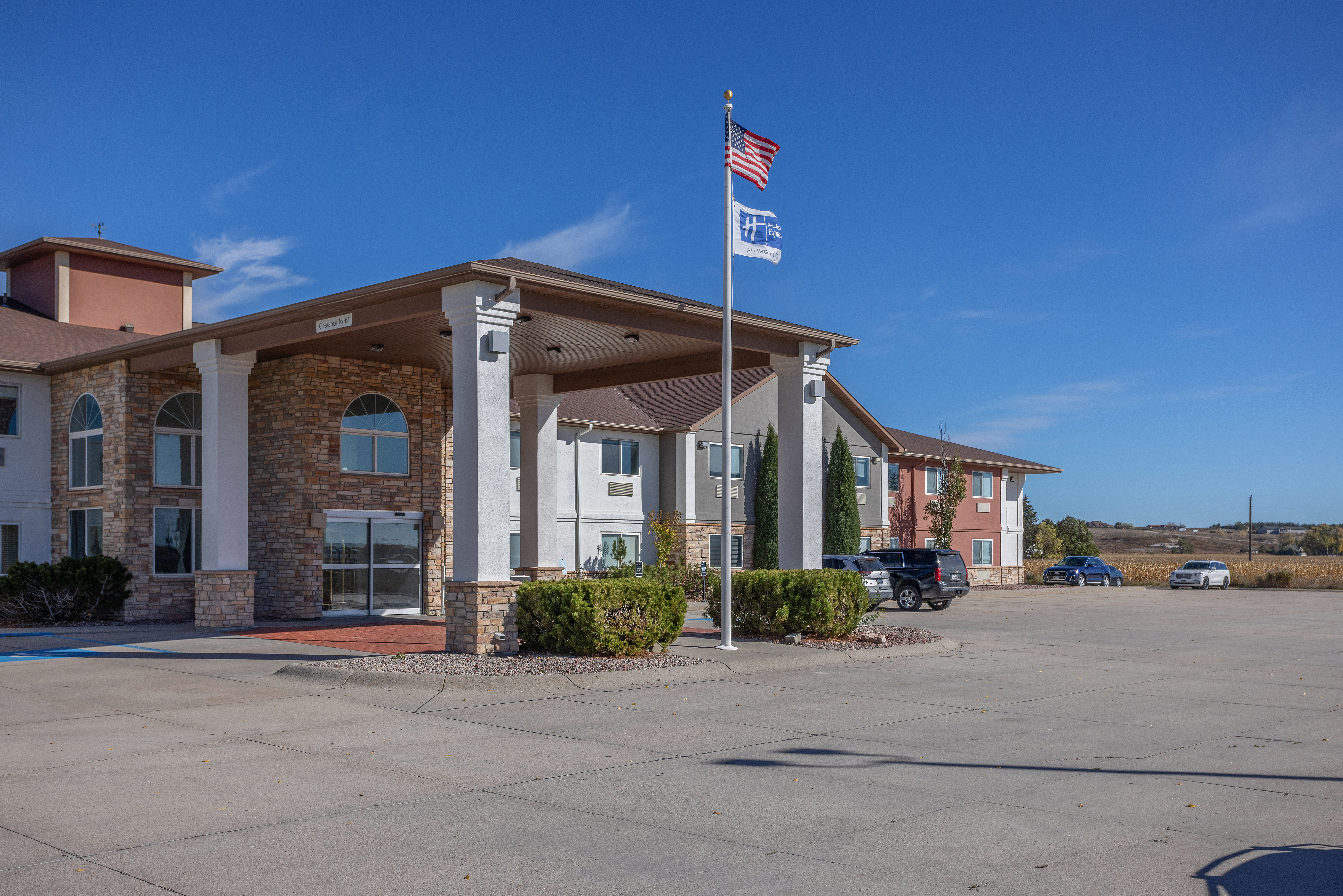 Holiday Inn Express & Suites Torrington 7/78