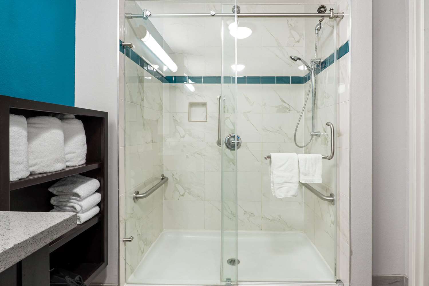 La Quinta Inn & Suites by Wyndham Houston Humble Atascocita 33/37
