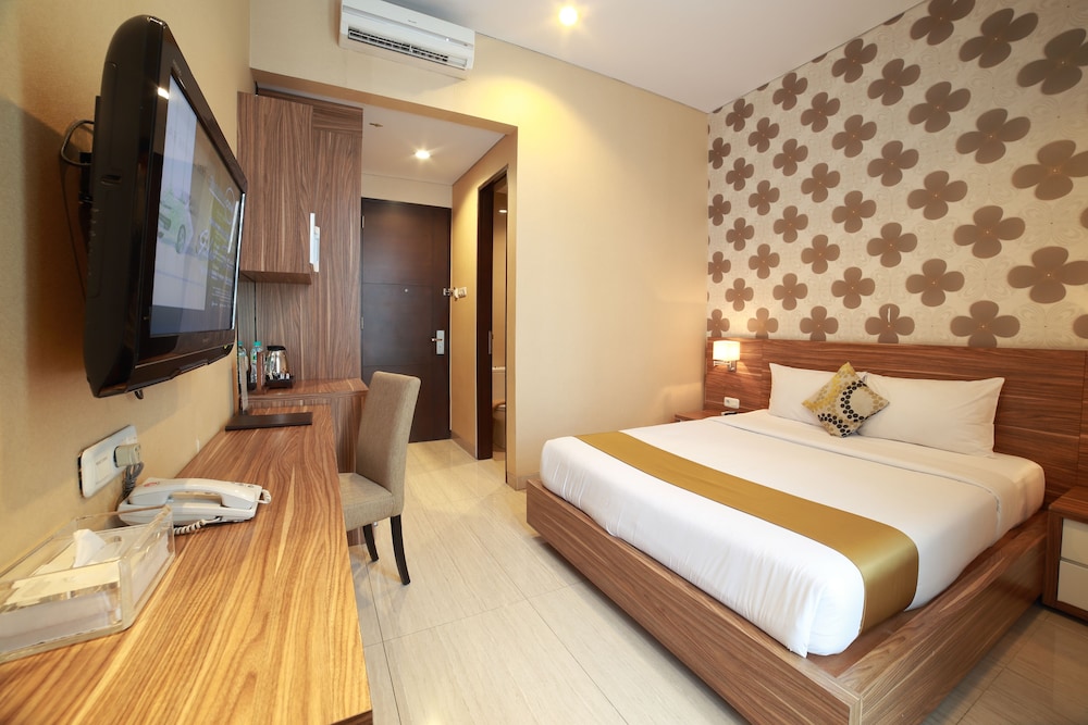 Rasuna Icon Hotel 30/61
