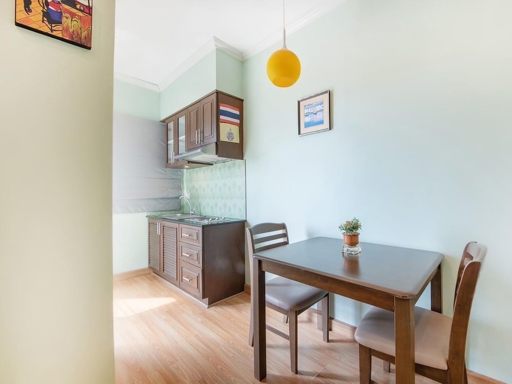 Capital O 631 Blooming Hill Boutique Suites 37/50