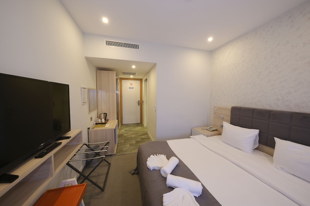 Leto City Hotel 10/35