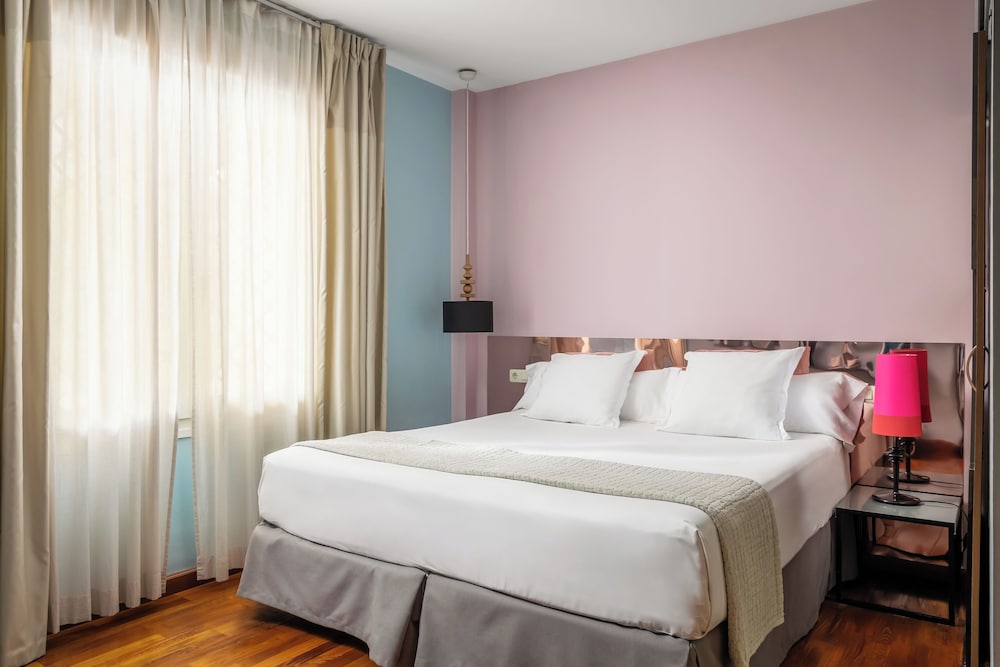 Villa Lorena Malaga 24/72