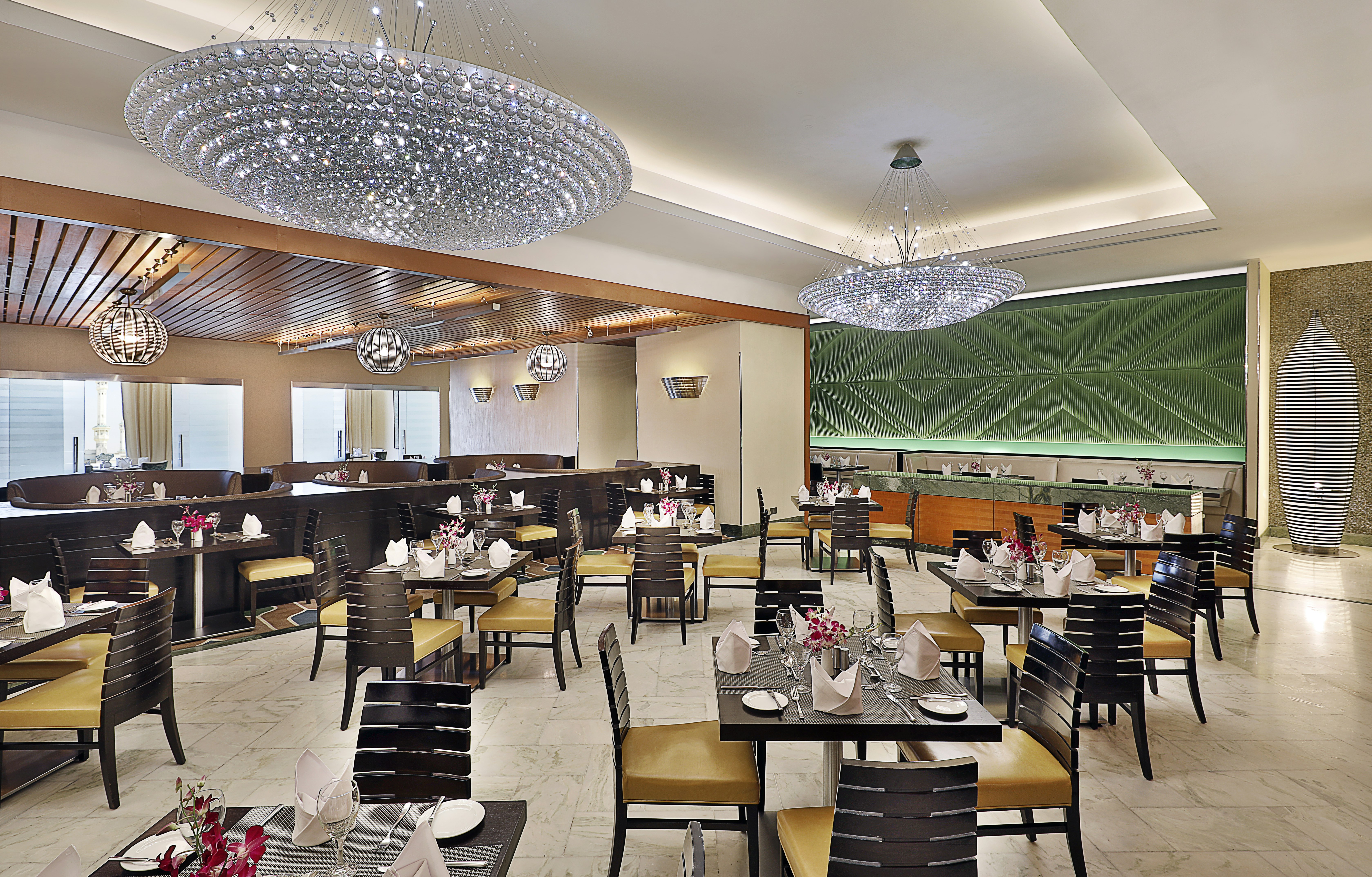 أجنحة هيلتون مكة(Hilton Suites Jabal Omar Makkah) 23/35
