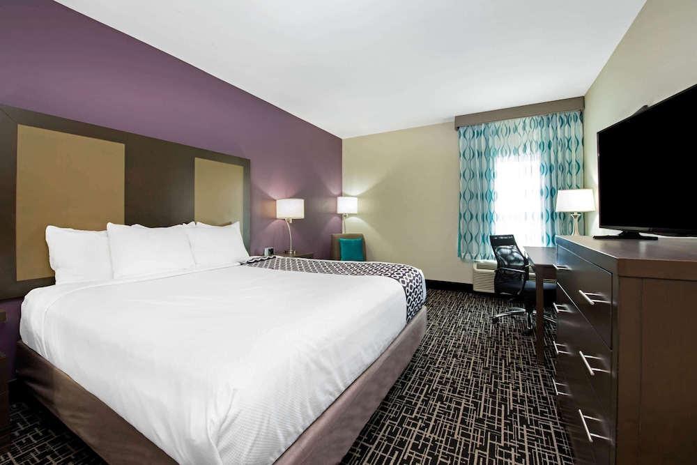 La Quinta Inn And Suites By Wyndham Lake Charles - Westlake 23/45