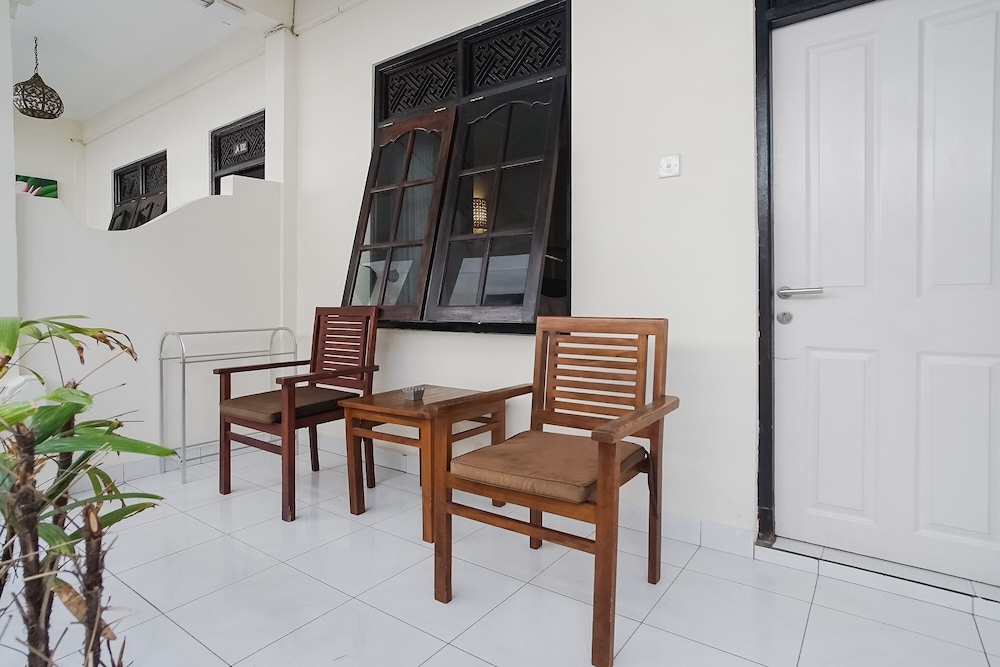 City Garden Bali Dwipa Hotel 58/76