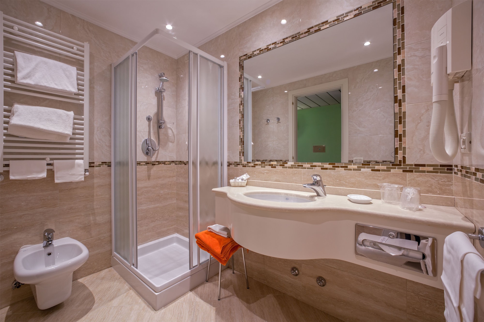 غرفة بسريرين منفصلين، Savoia Thermae Spa 8/9