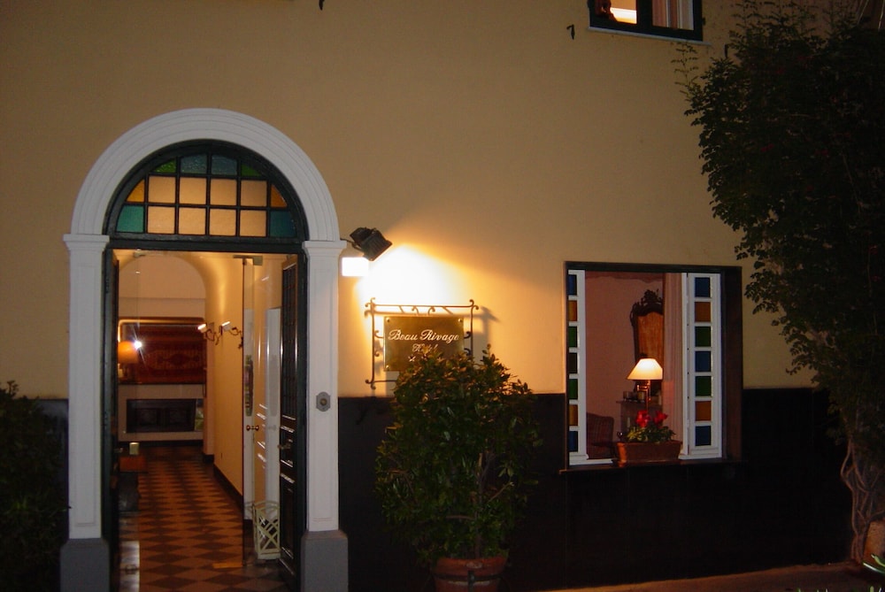 Hotel Beau Rivage 4/50