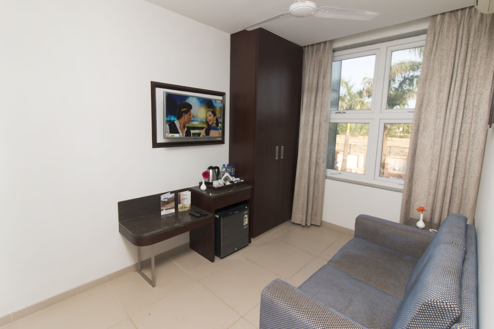 7 Apple Resorts 33/56
