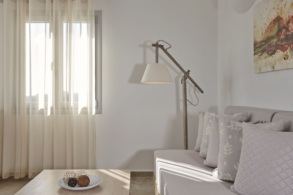 Aliter Suites 16/73