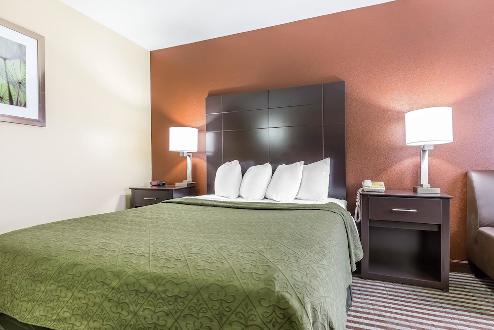 Quality Inn Mount Vernon Il 12/21