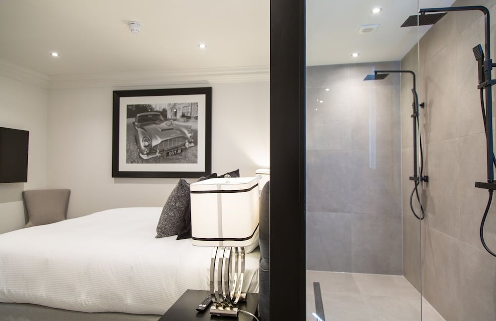 The Hotel Chester 11/50