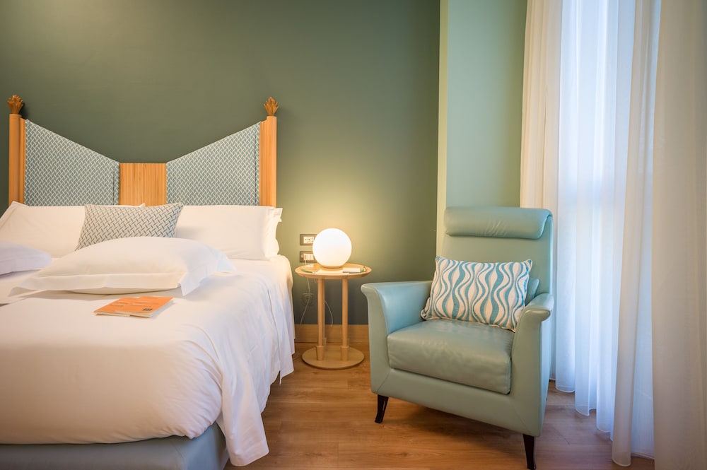 Hotel Spadari Al Duomo 49/53