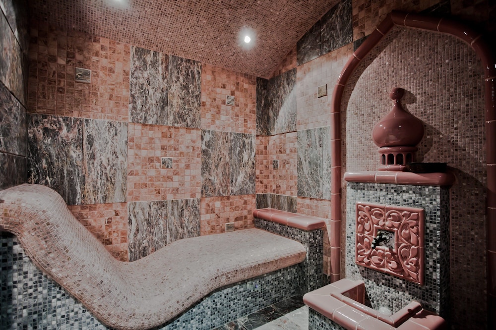 Royal Castle Design and Spa Hotel 21/50