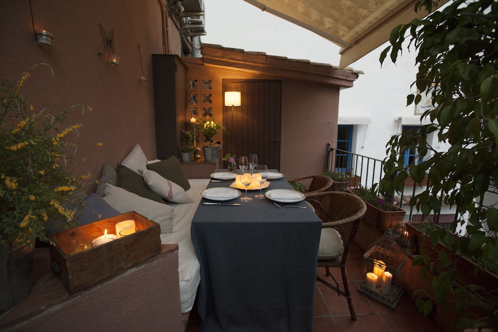 Hostal De La Plaaa 31/49