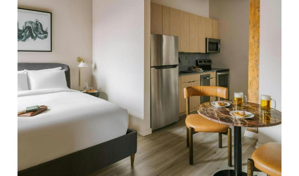 STUDIO, APARTMENT, DOUBLE BED