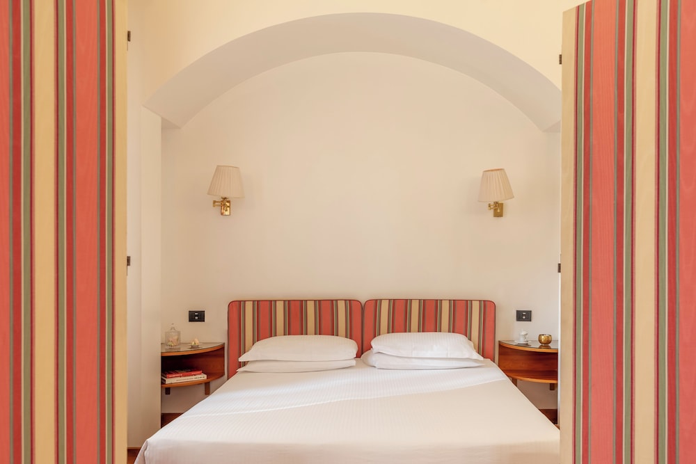 Hotel Sanpi Milano 24/74