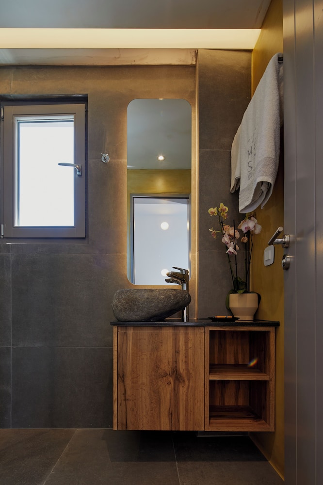 Myst Boutique Hotel Santorini 41/77