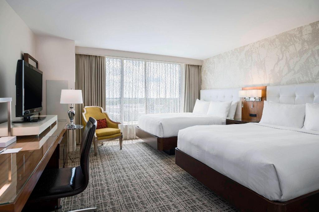 Guest Room, 2 Queen Beds, Concierge Level