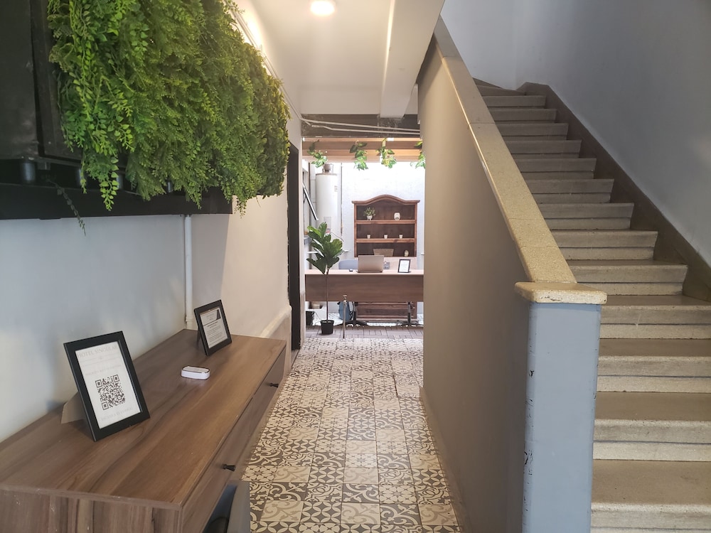 Hotel Singular Antara 41/50