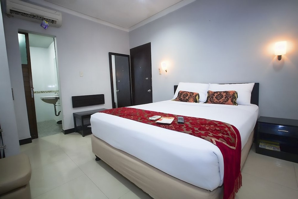 Hotel Celebes 5/22