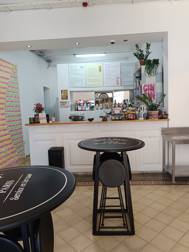 Inhawi Hostel 36/50