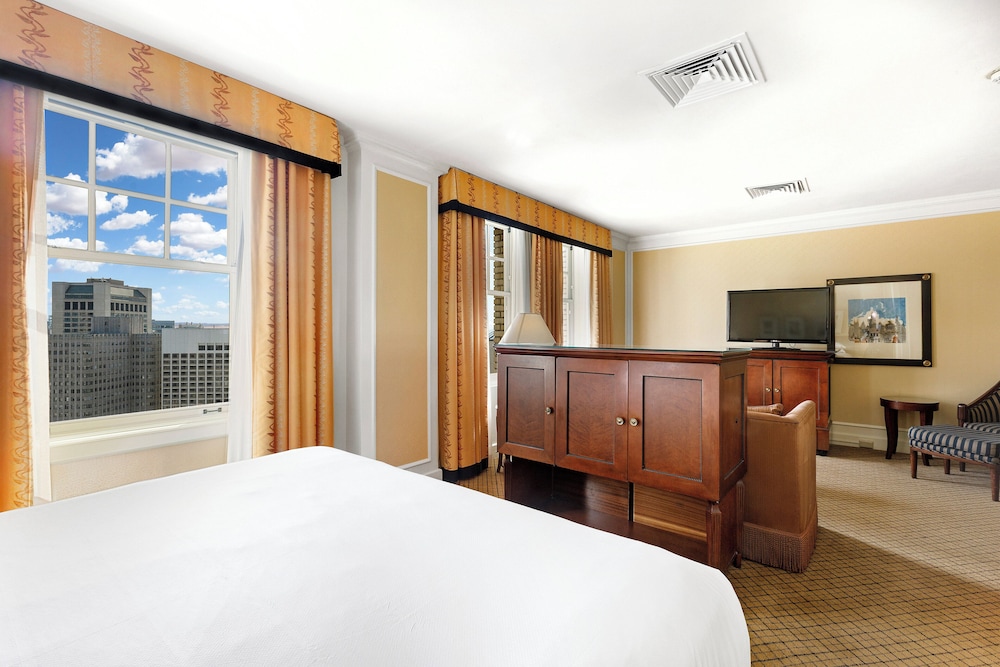 Junior Suite, King Bed