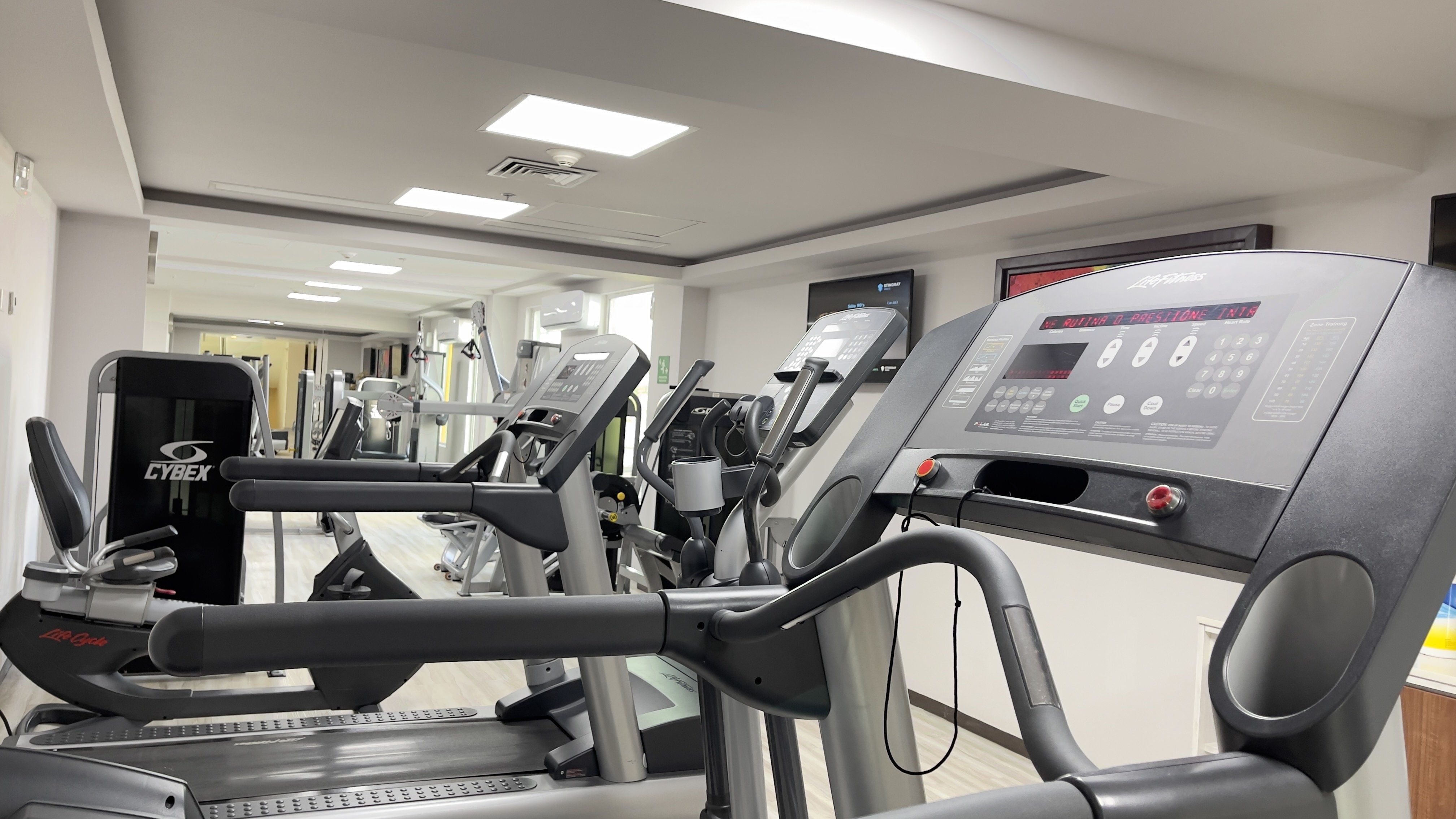 Holiday Inn Express Culiacan 25/50
