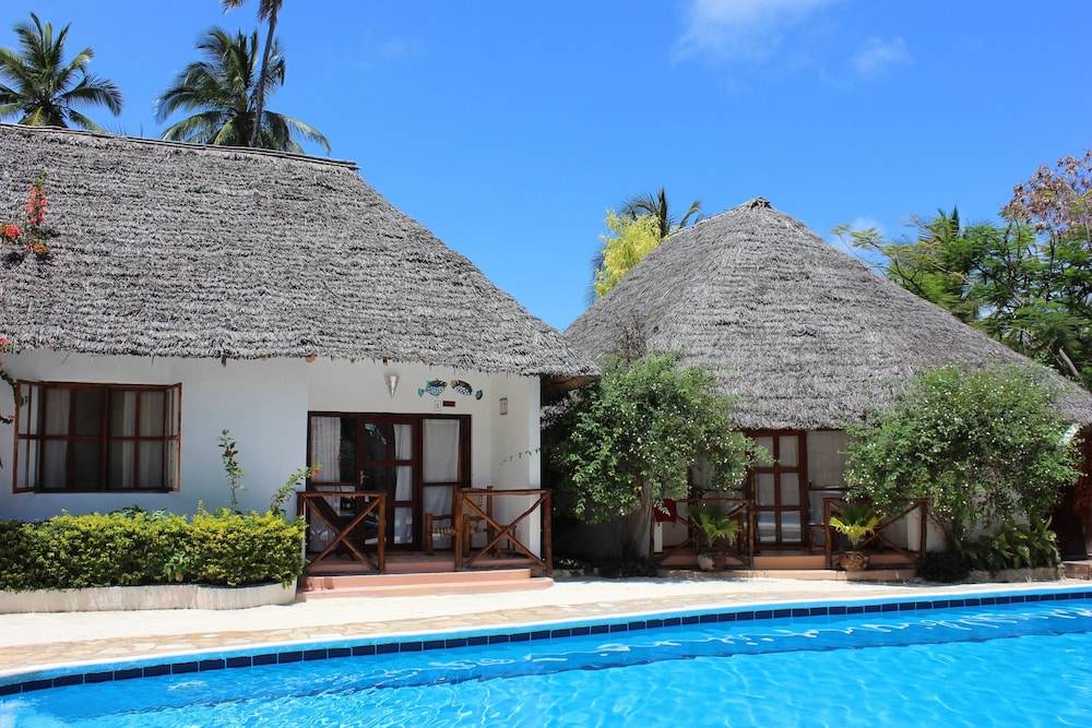 Sea View Lodge Boutique Hotel 2/76