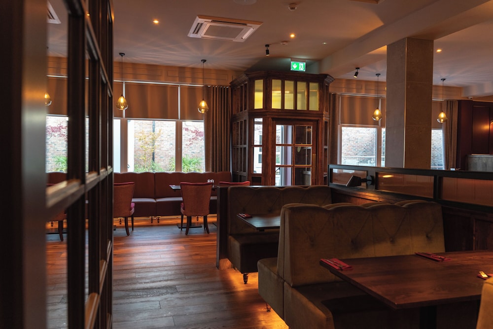 Seagoe Hotel 18/34