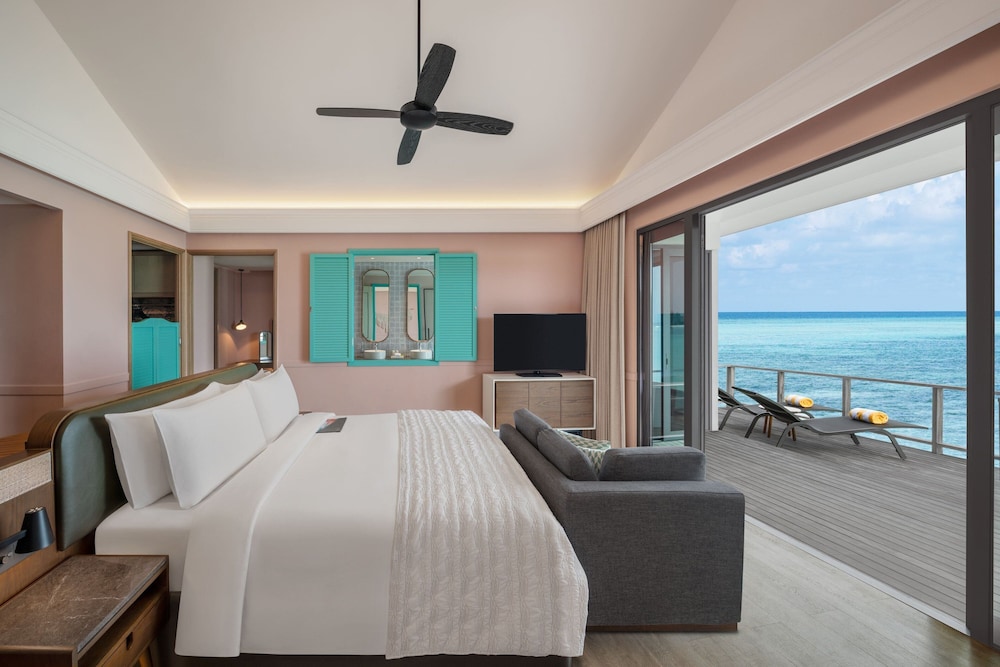 1 Bedroom, Overwater, Villa, King Bed, with View