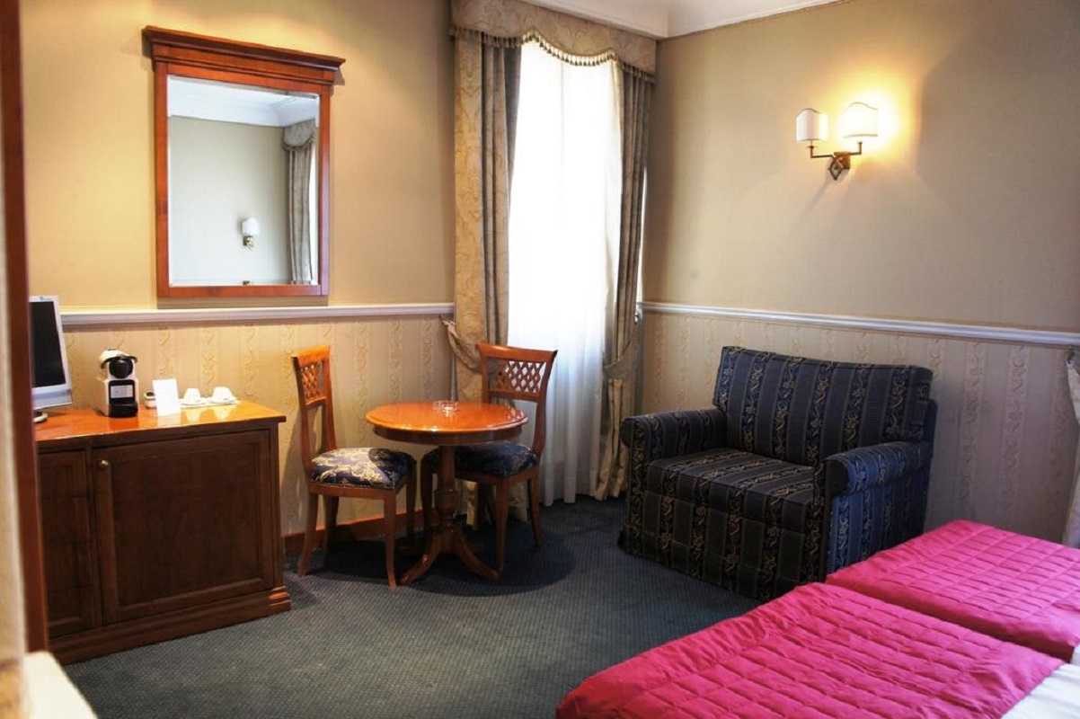 RELAIS PATRIZI HOTEL 34/50