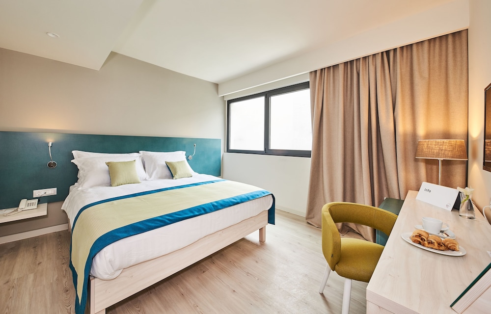 Hotel Sipar Plava Laguna 30/72