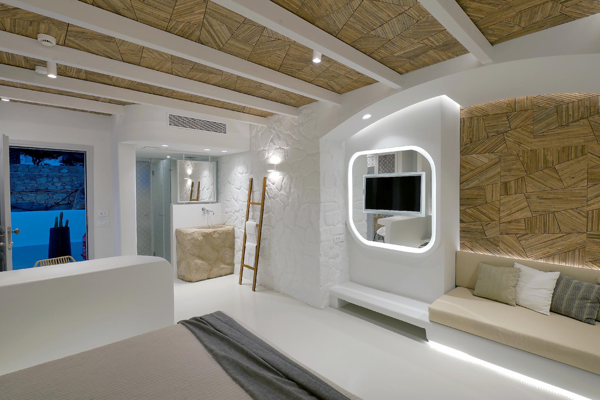 SUPERIOR, DOUBLE BED, GARDEN VIEW