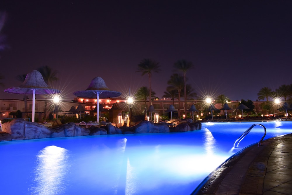 Parrotel Beach Resort 6/58