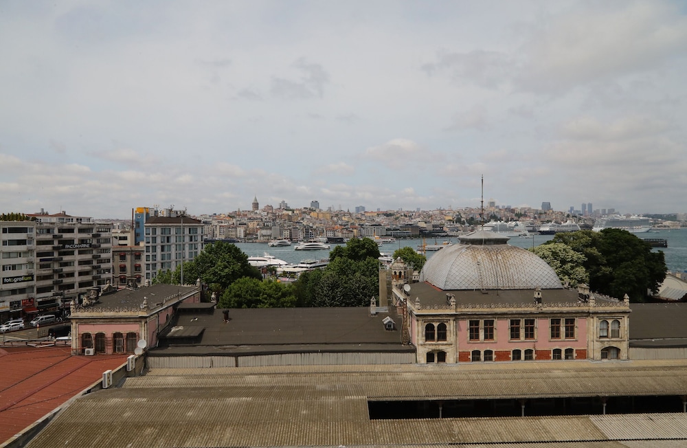 Istasyon Hotel 57/59