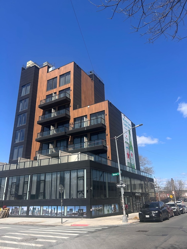 Nova Hotel Brooklyn 6/64