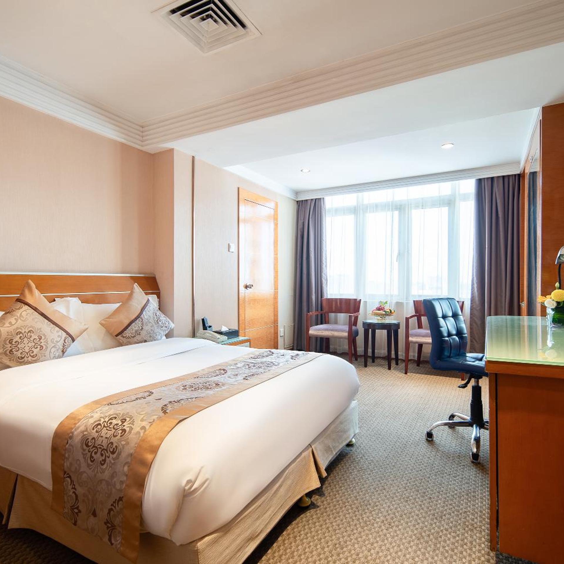 SUPERIOR DOUBLE ROOM