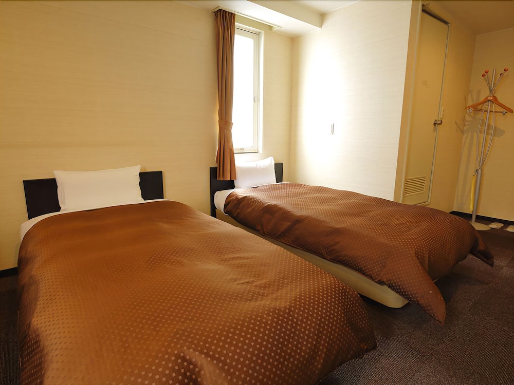 Grampus Inn Osaka 29/50
