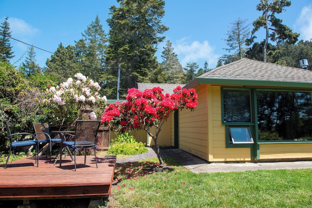 Inn at Buckhorn Cove 49/59