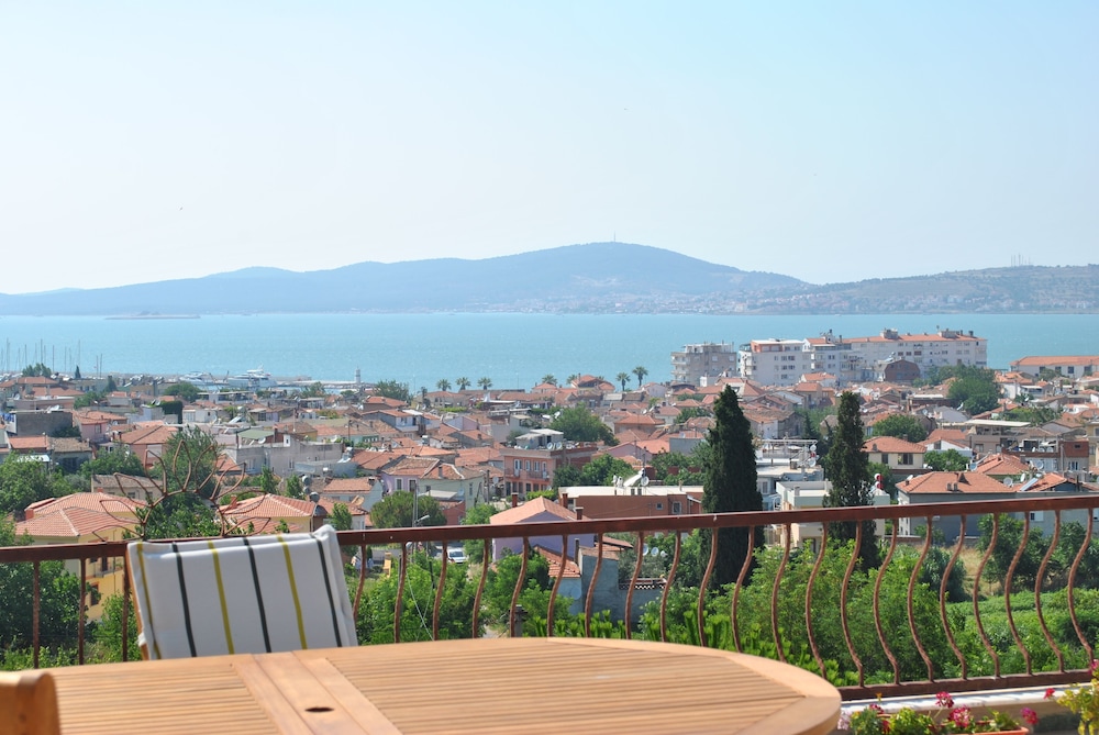 Gunebakan Taliani Otel 36/41