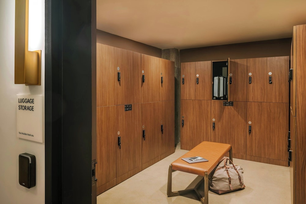 Sonder by Marriott Bonvoy The Winfield Apartments Downtown LA 28/58