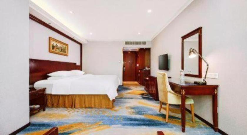 Viennahotel Dongguan Fenggang Yongsheng Street 21/50