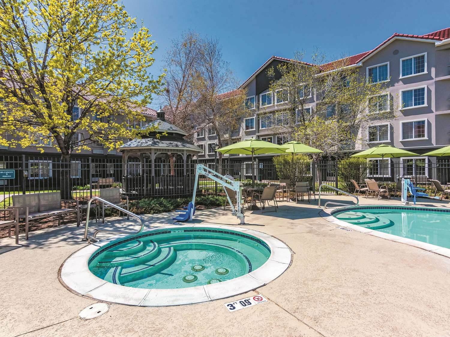 La Quinta Inn & Suites by Wyndham Denver Tech Center 50/52