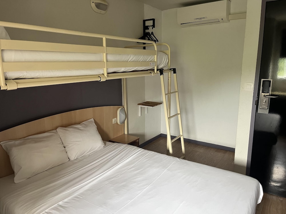 Hotel Premiere Classe Niort Est - Chauray 29/57